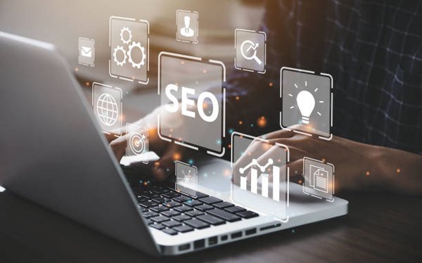 Transformez votre carrière grâce à une formation SEO performante
